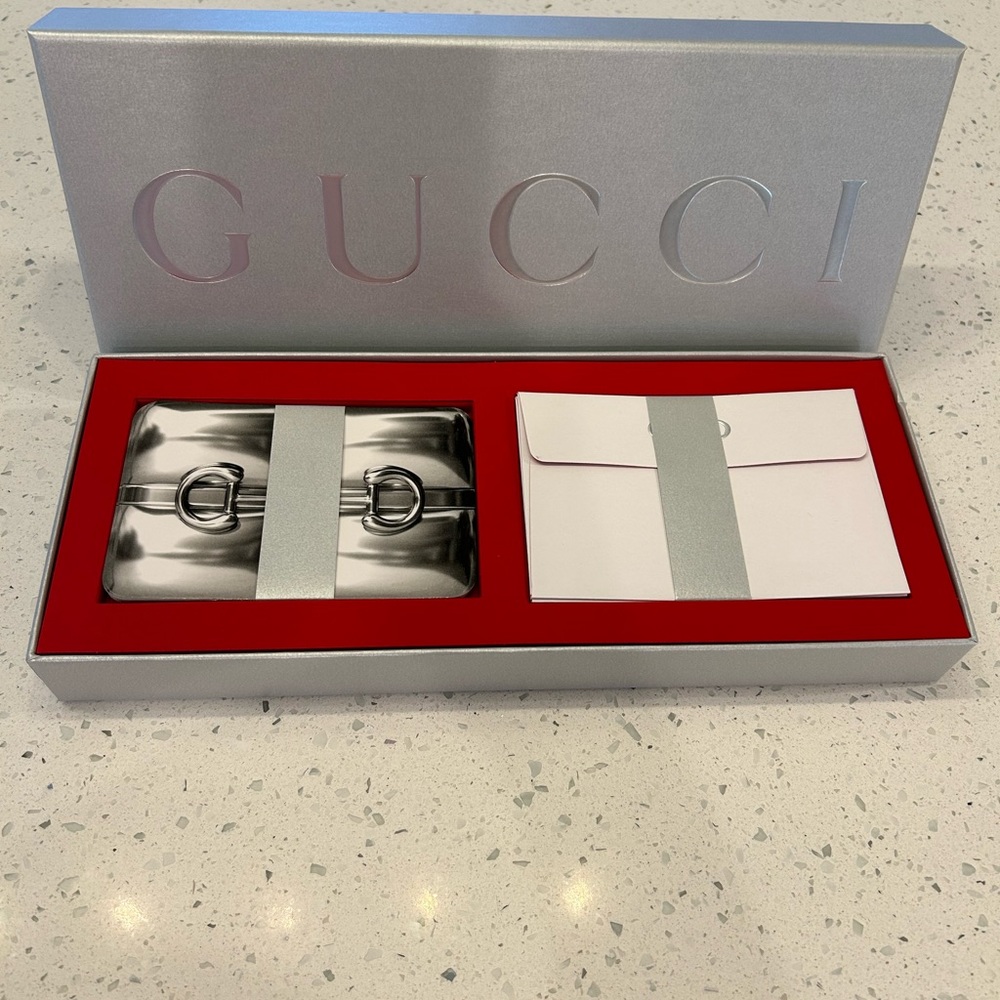 Gucci Stationary